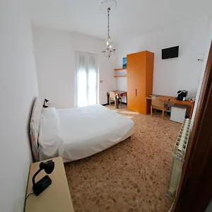 Bed & Breakfast Di Massimo C, Spotorno