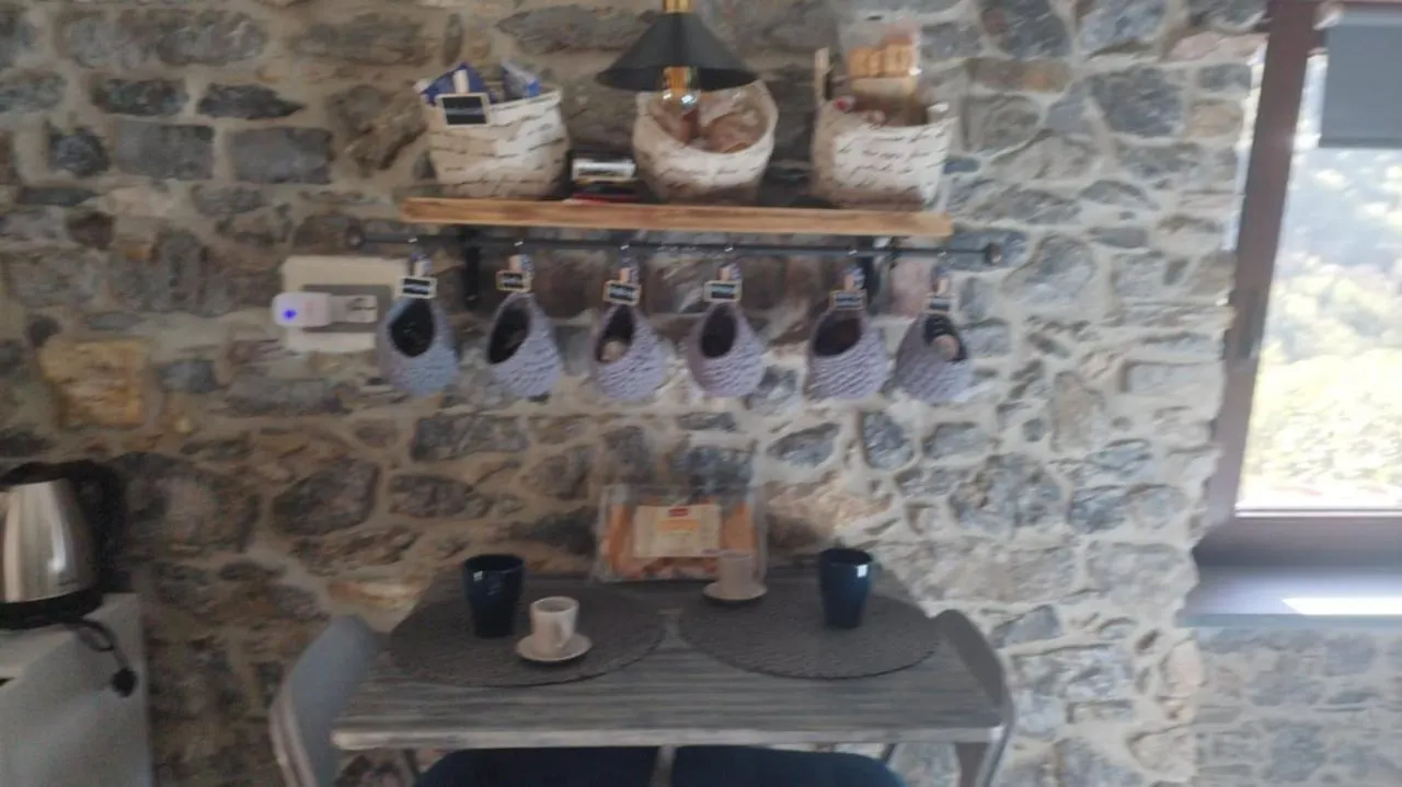 بيت ضيافة La Pietra Di Sersa Quaratica
